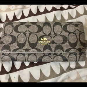 COACH LONG WALLET